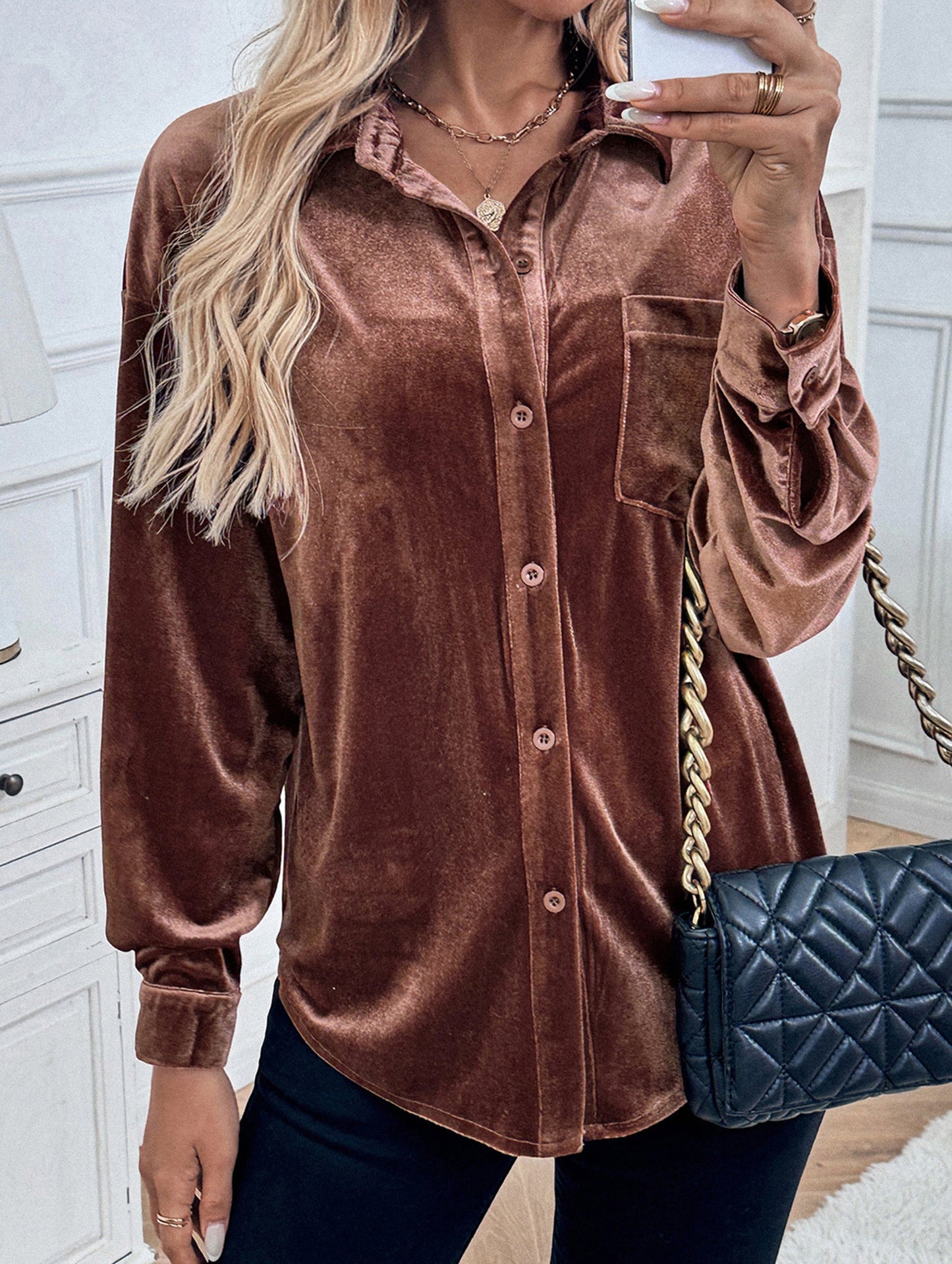 Solid color lapel lantern sleeve shirt