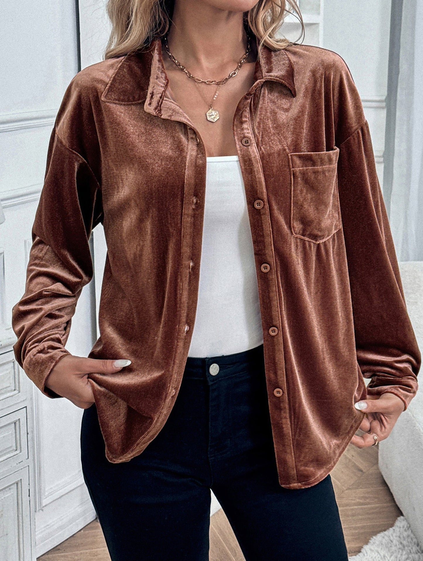 Solid color lapel lantern sleeve shirt