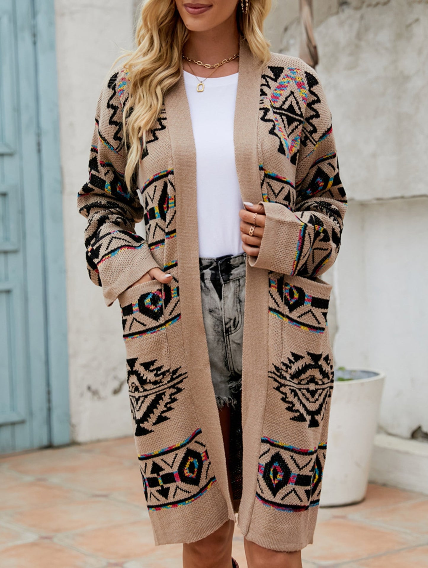 Diamond-shaped oversized knitted long cardigan