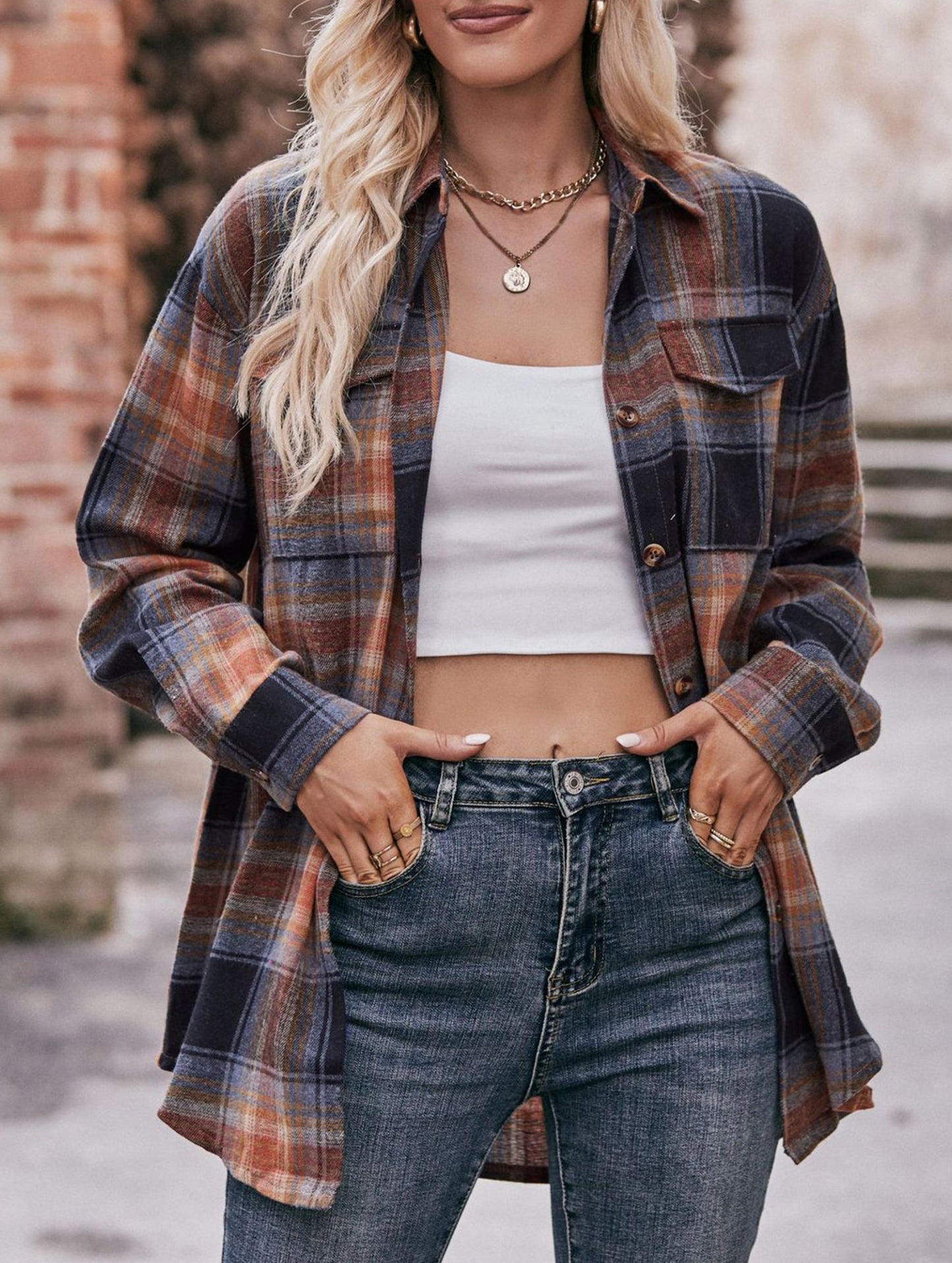 Fashionable casual loose plaid shirt
