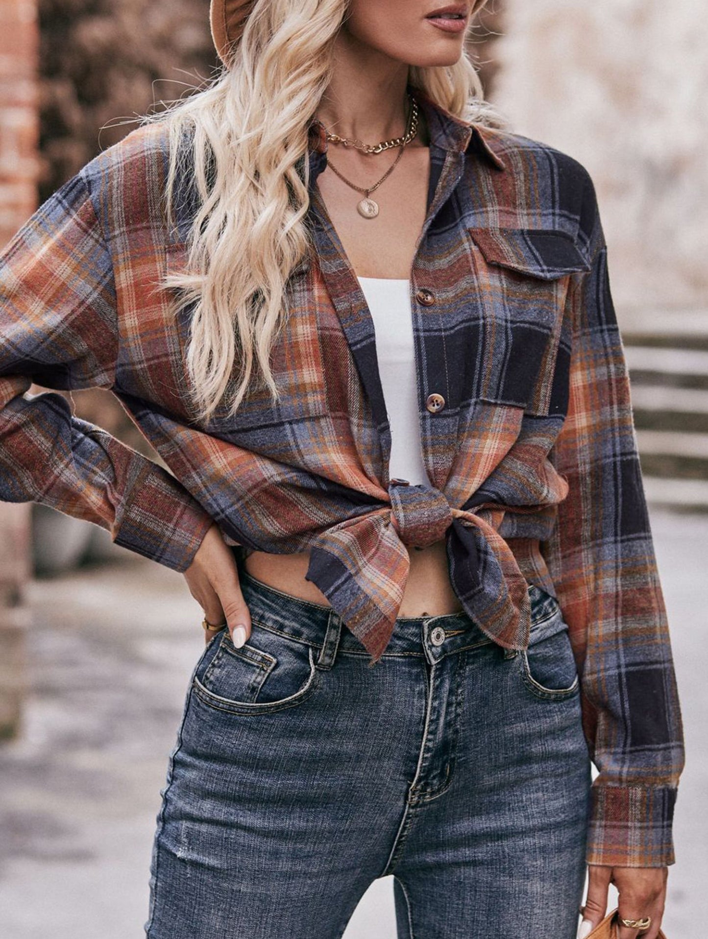 Fashionable casual loose plaid shirt