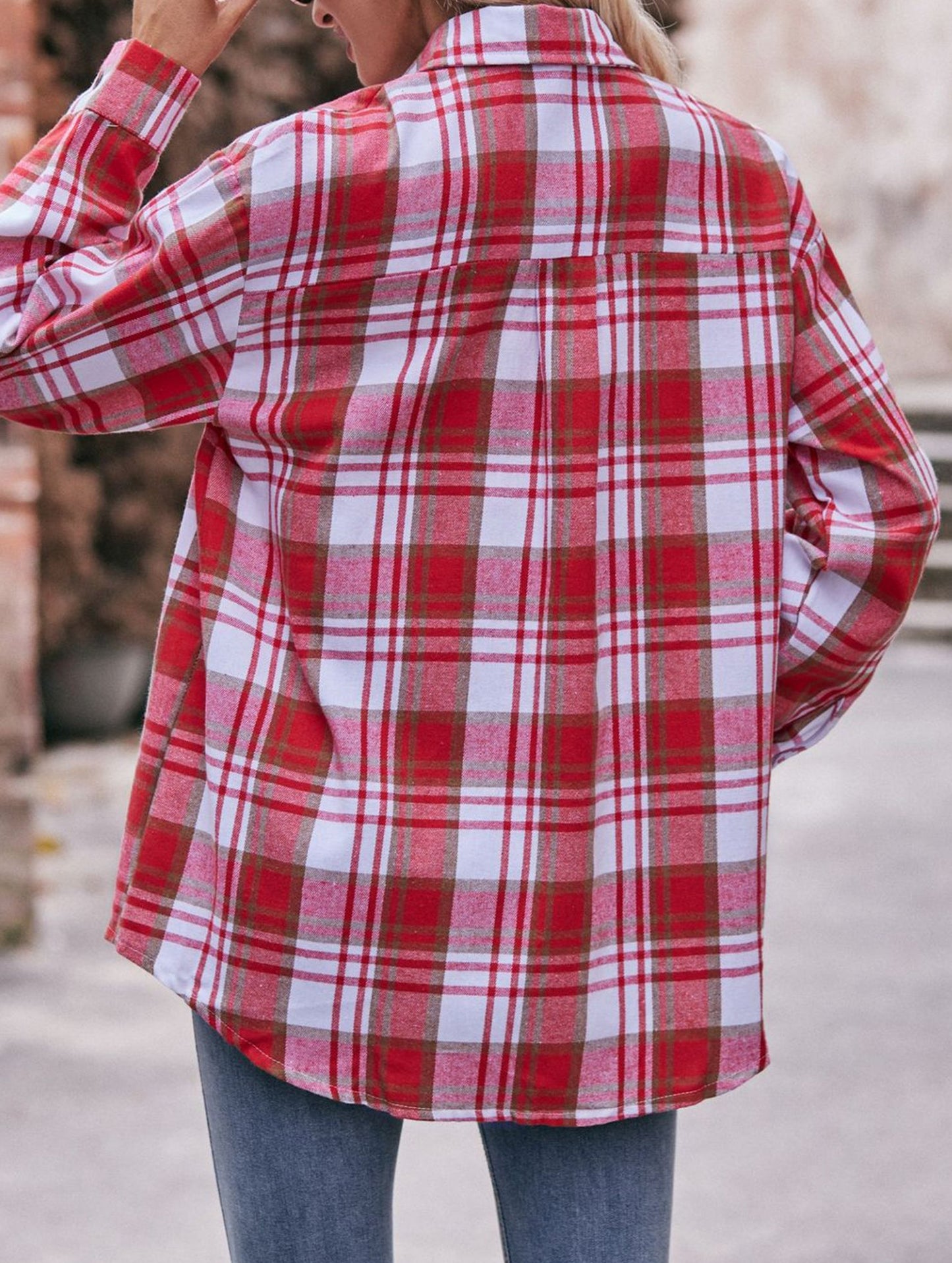 Fashionable casual loose plaid shirt