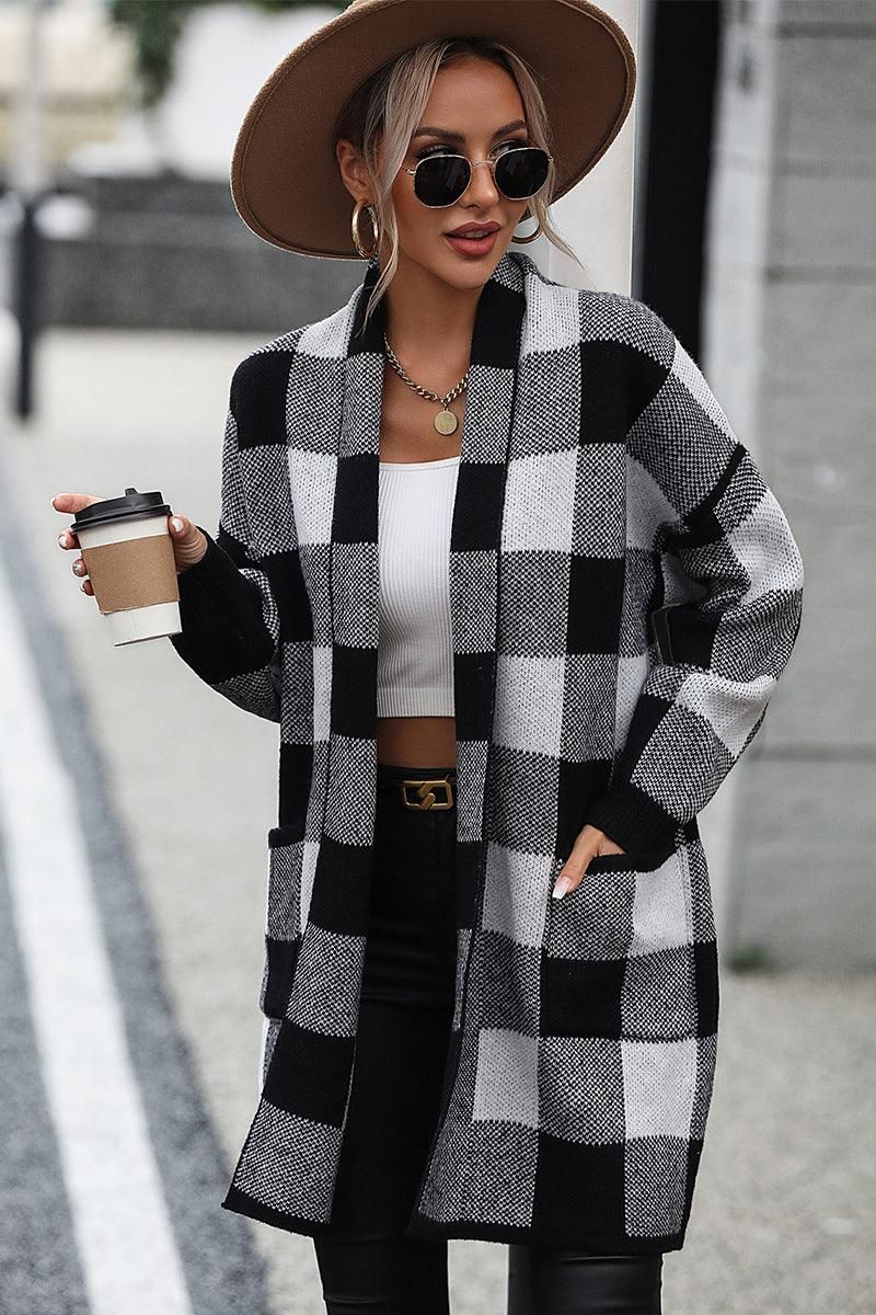 PLAID PATTERN OVERSIZED CARDIGAN WITH POCKETS - Doublju