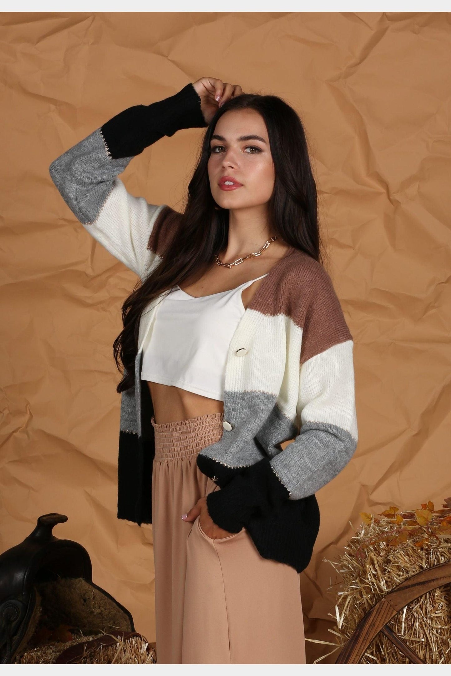 V NECK BUTTON DOWN COLOR BLOCK WARM CARDIGAN - Doublju