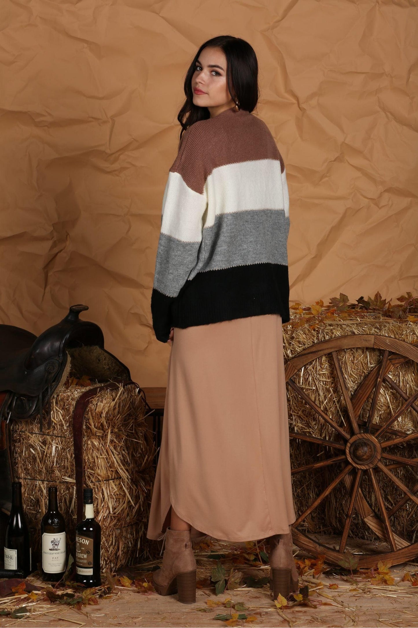 V NECK BUTTON DOWN COLOR BLOCK WARM CARDIGAN - Doublju