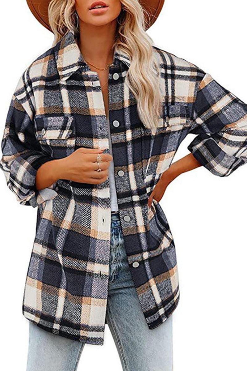 WOMEN OVERSIZED PLAID PATTERN LONG SHACKET - Doublju