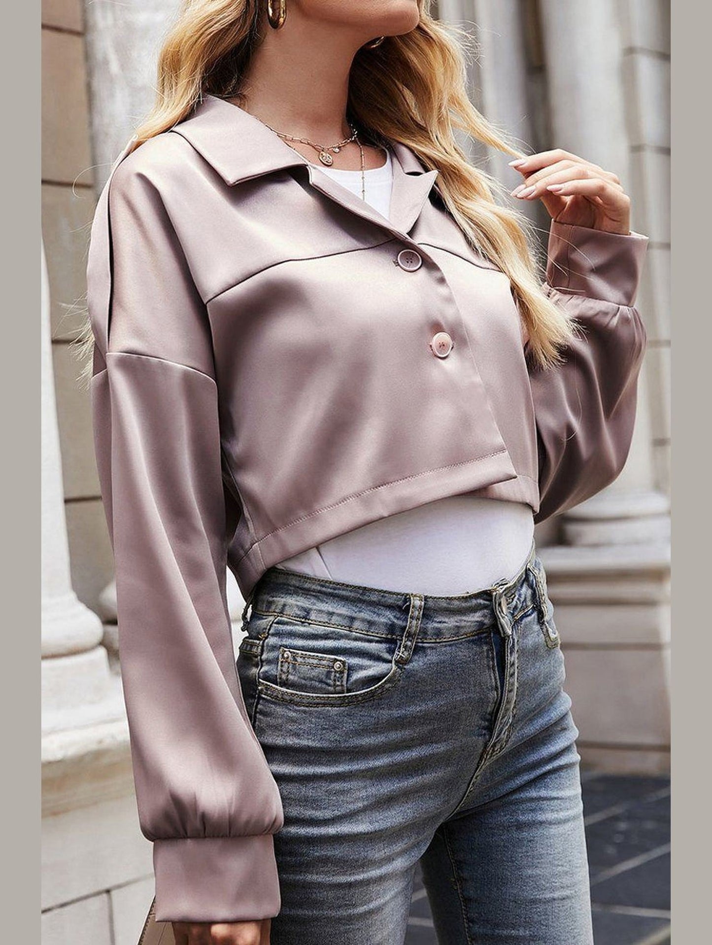 WOMEN BUTTON UP SHORT LAPEL CROP JACKET