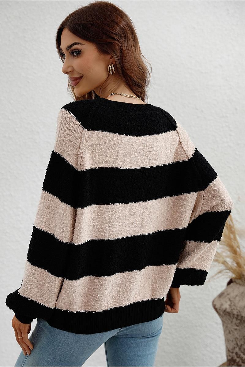 STRIPE COLOR BLOCK LOOSE FIT SWEATER - Doublju