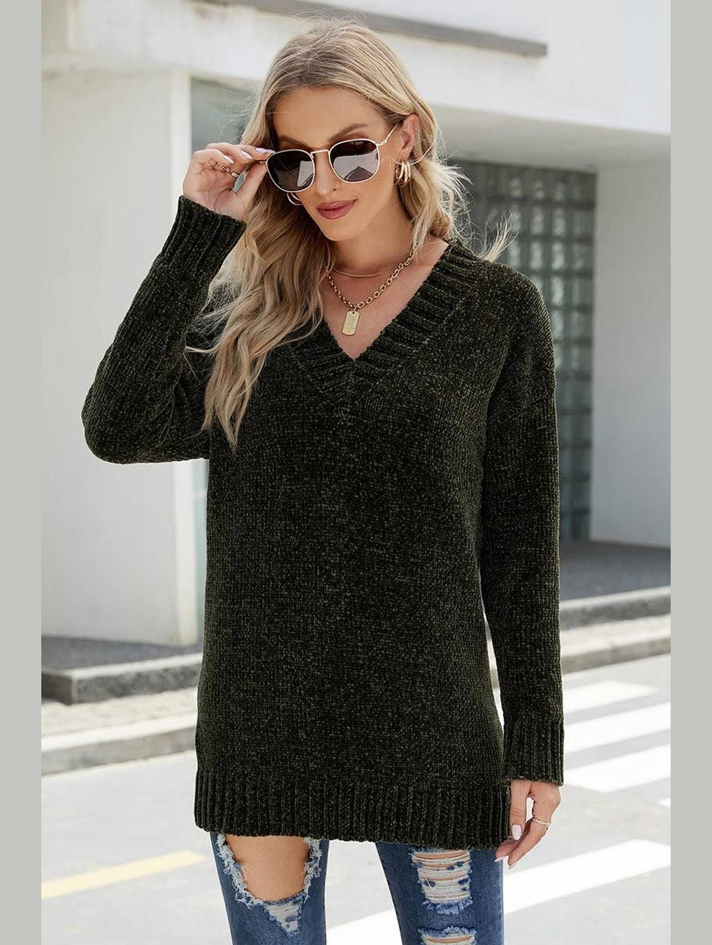 V NECK BANDING DETAILED KNIT SWEATER - Doublju