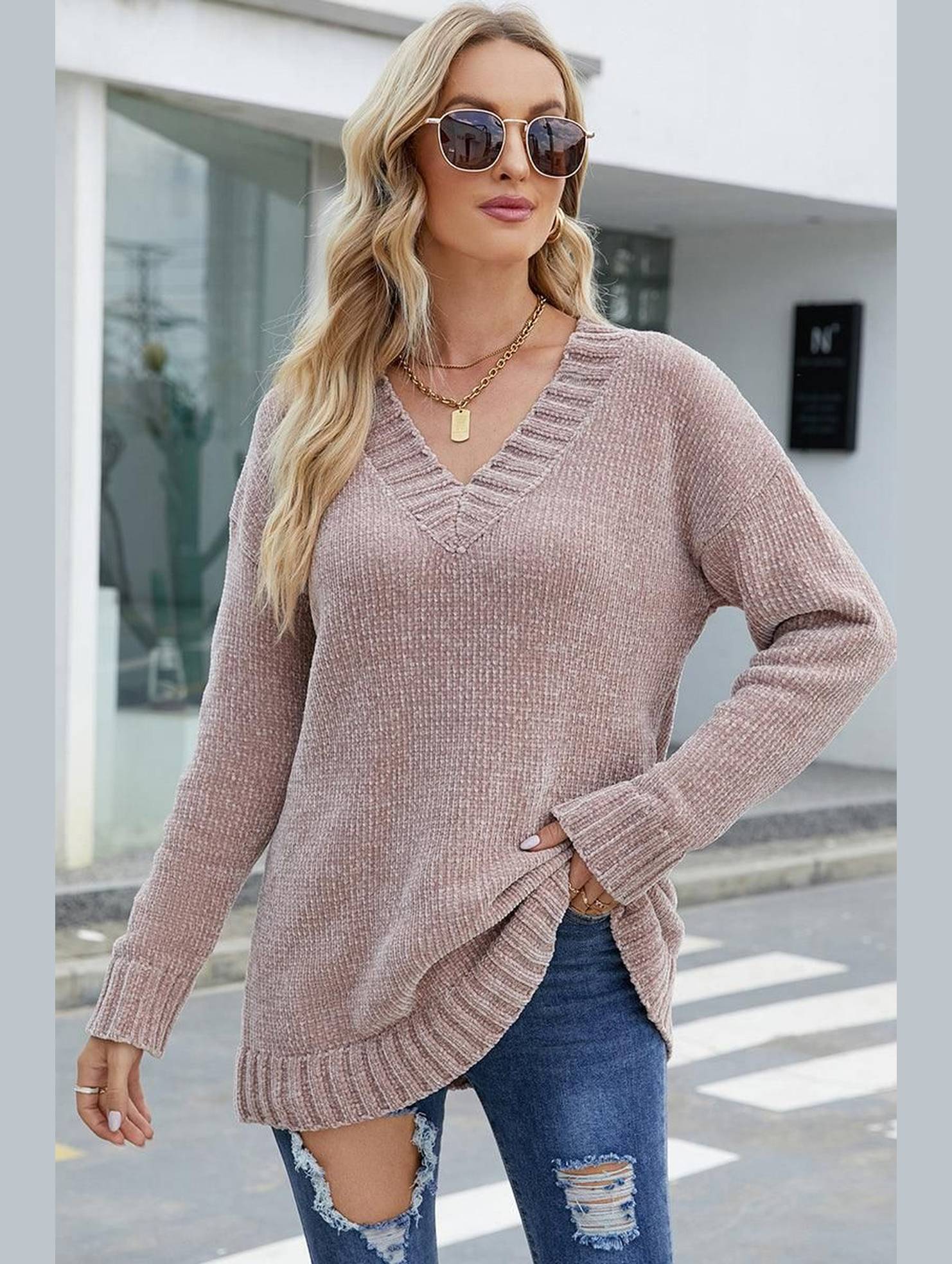 V NECK BANDING DETAILED KNIT SWEATER - Doublju