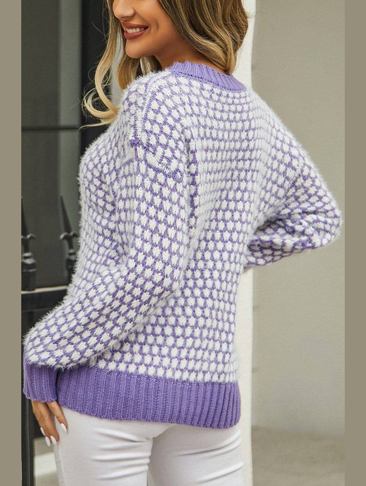 CONTRAST LARGE ROUND NECK LONG SLEEVE SWEATER