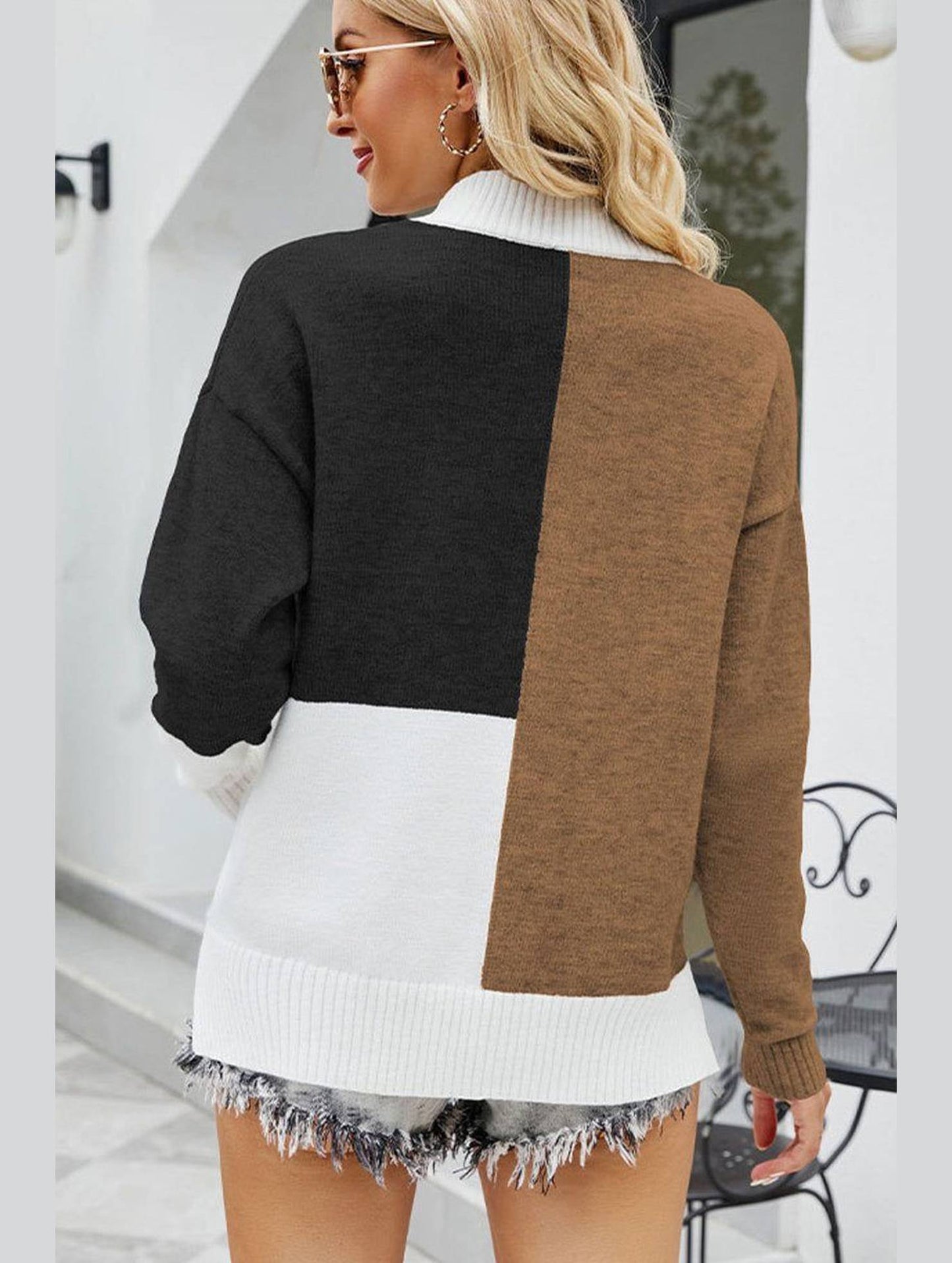 WOMEN HIGH NECK COLOR BLOCKED PULLOVER SWEATER