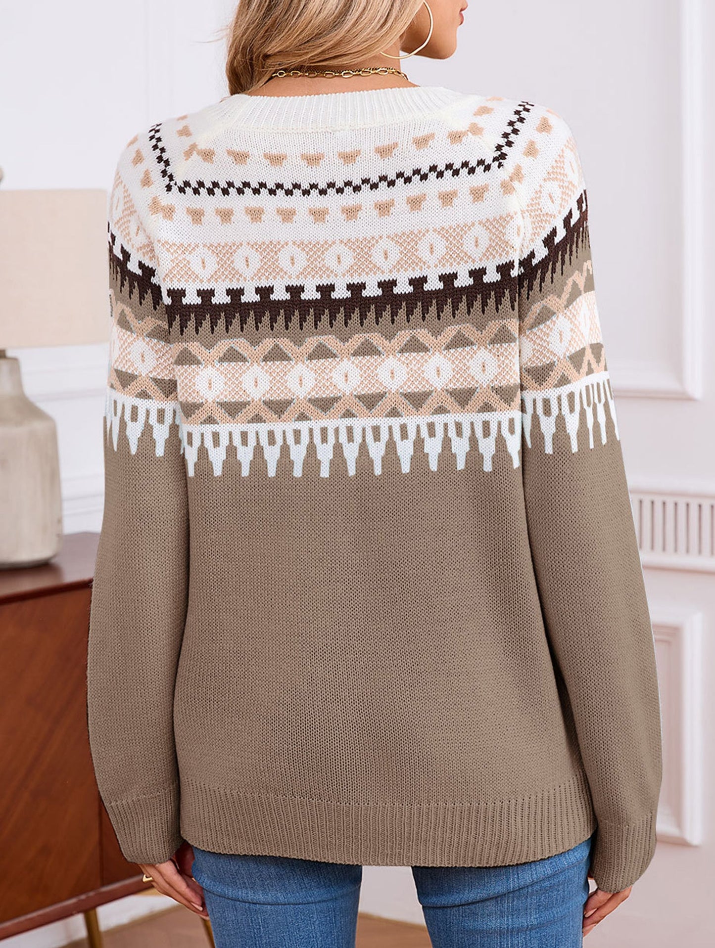 geometric pattern crew neck sweater