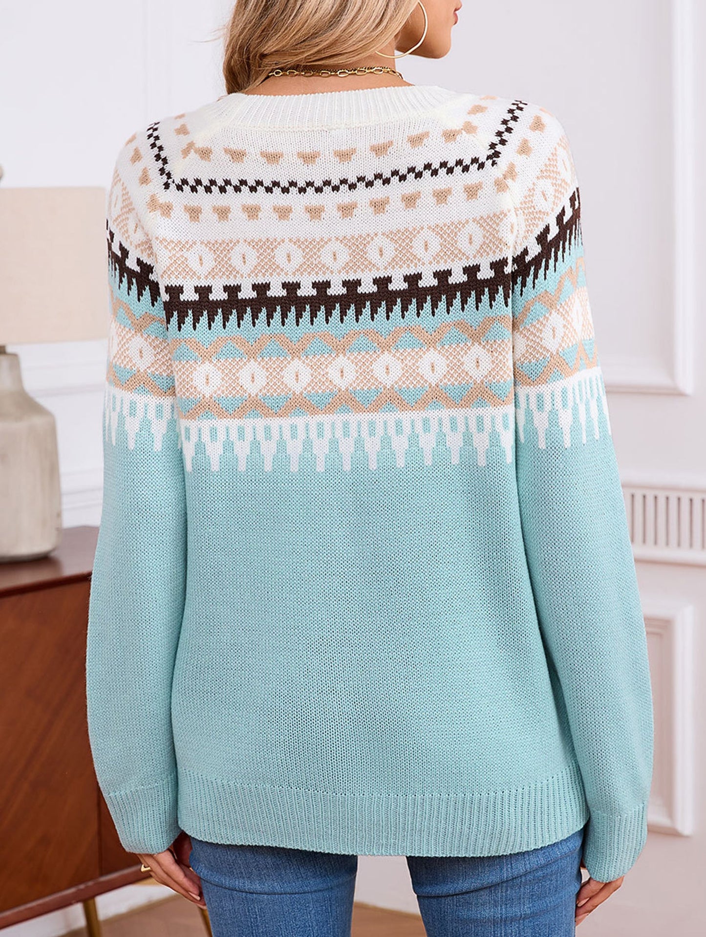 geometric pattern crew neck sweater