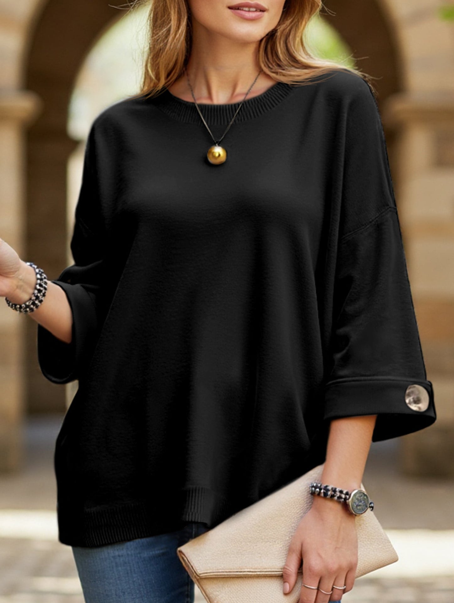 Round neck and mid-sleeve knitted casual top