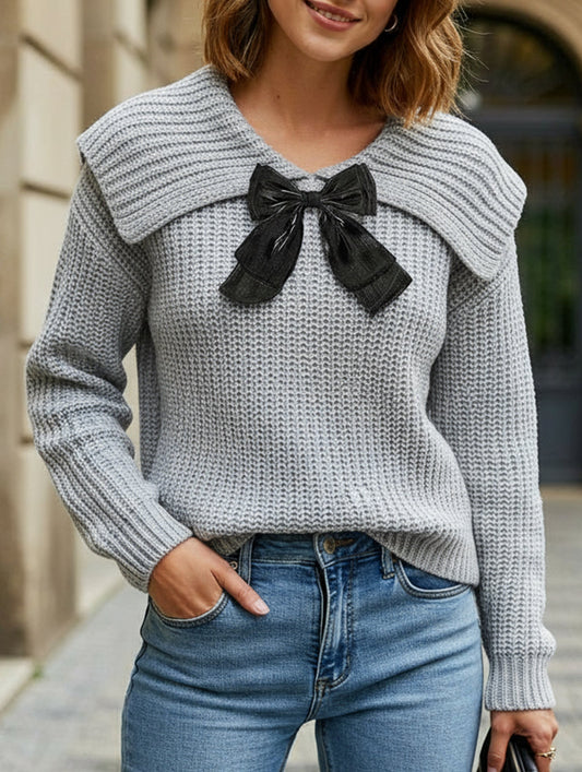 Large lapel bow-tie pullover sweater