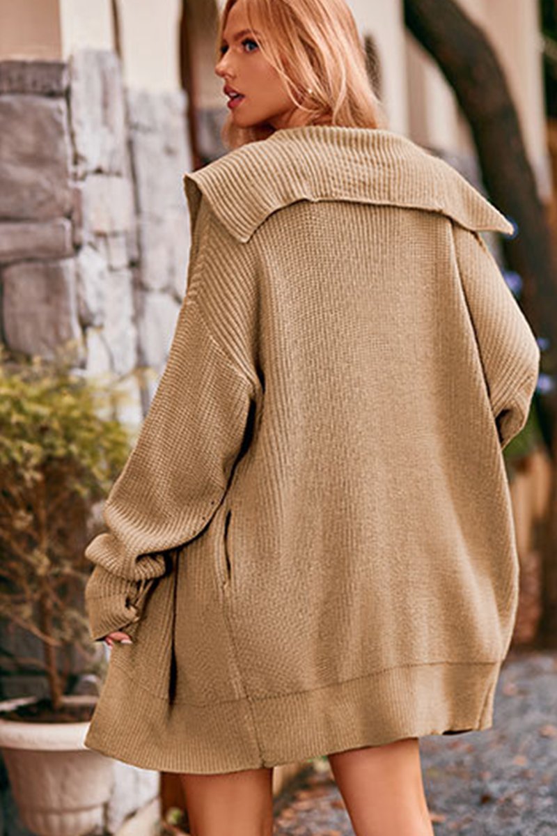 WOMEN OVERSIZED BUTTON CLOSURE HOODED CARDIGAN