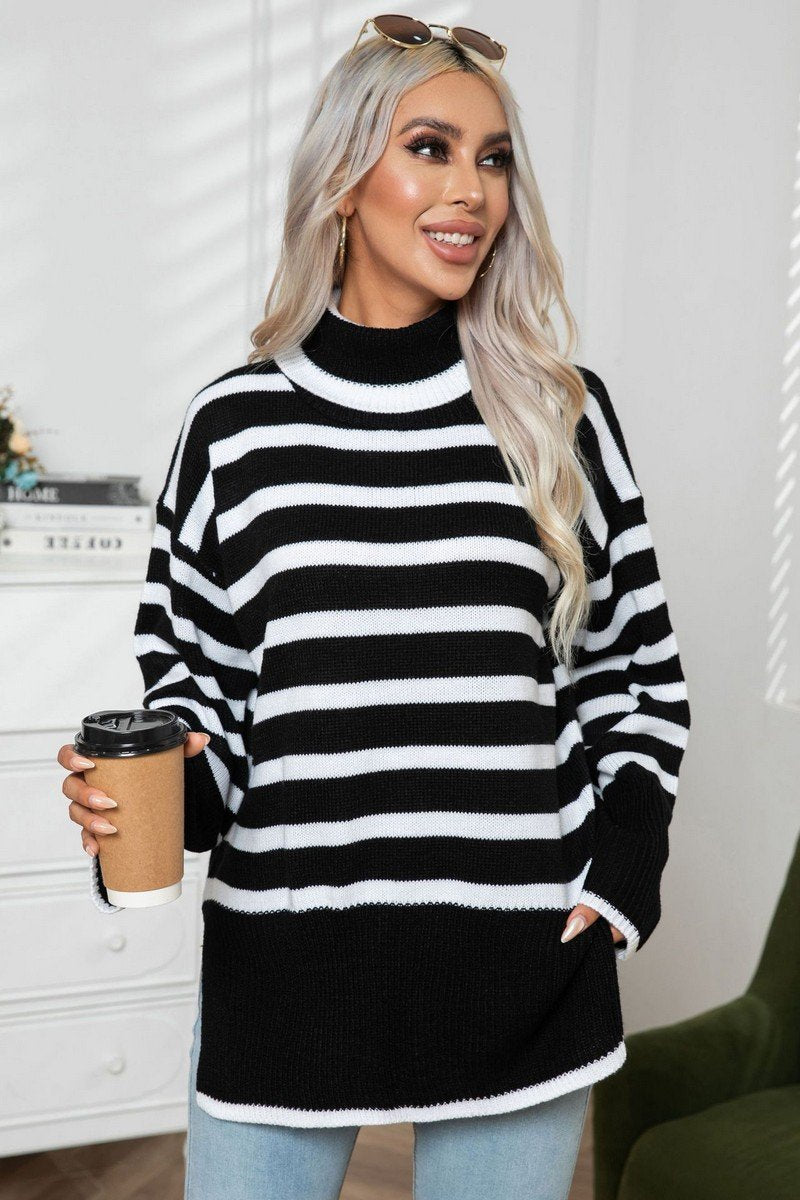 WOMEN STRIPED SIDE SLIT TURTLENECK LOOSE SWEATER