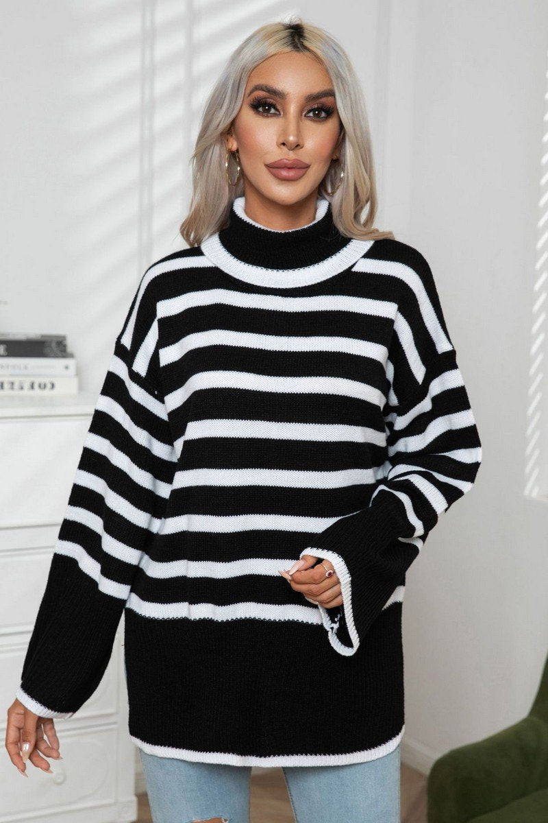WOMEN STRIPED SIDE SLIT TURTLENECK LOOSE SWEATER