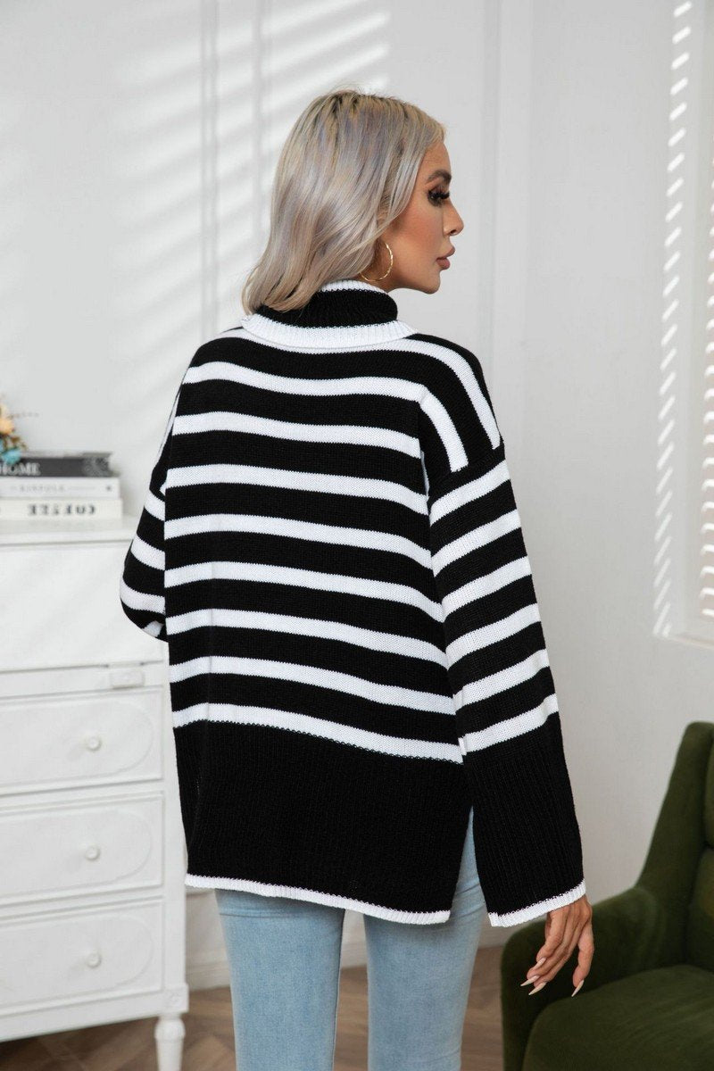 WOMEN STRIPED SIDE SLIT TURTLENECK LOOSE SWEATER