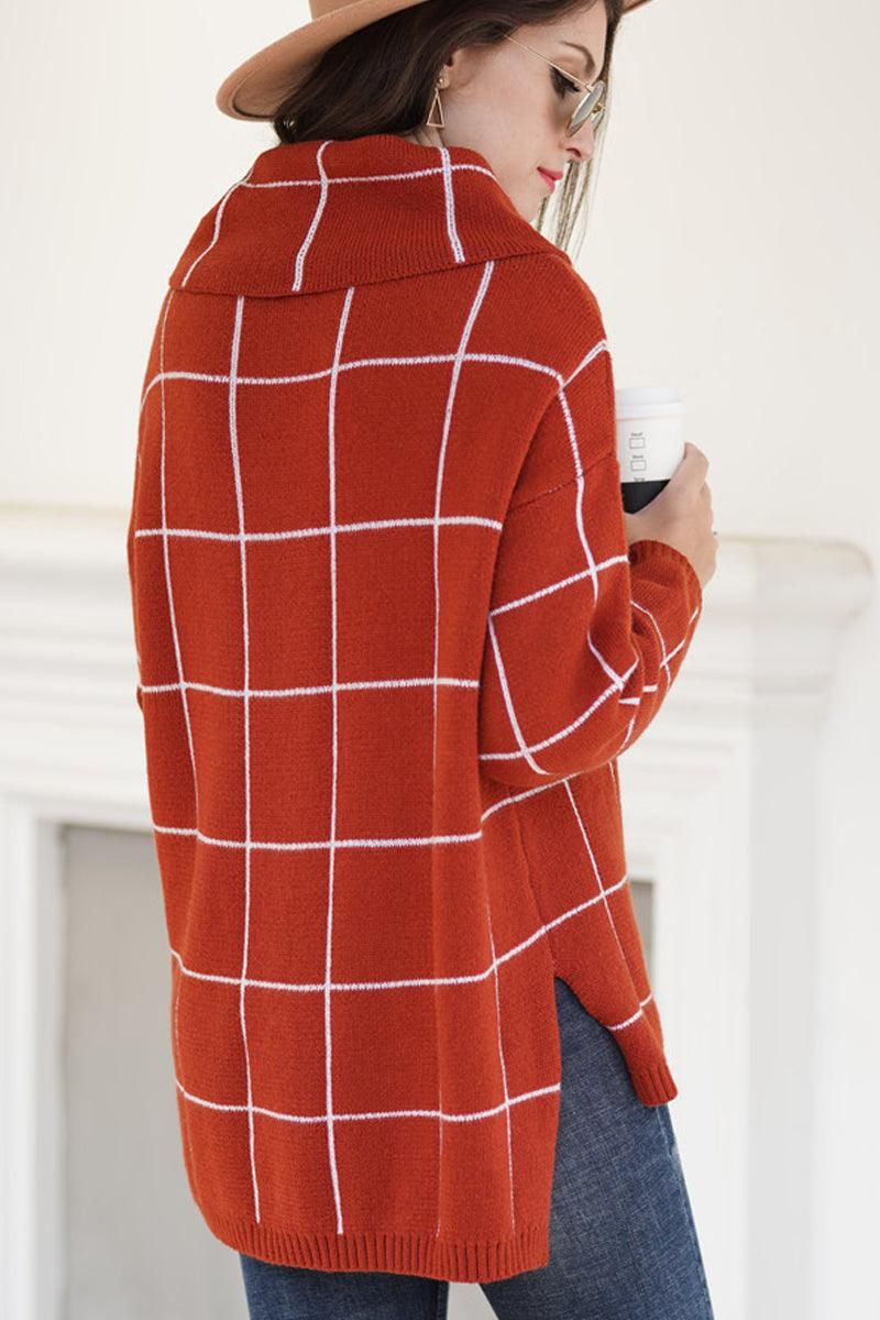 PLAID LINED TURTLE NECK WARM SWEATER - Doublju