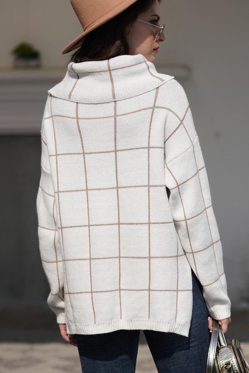 PLAID LINED TURTLE NECK WARM SWEATER - Doublju