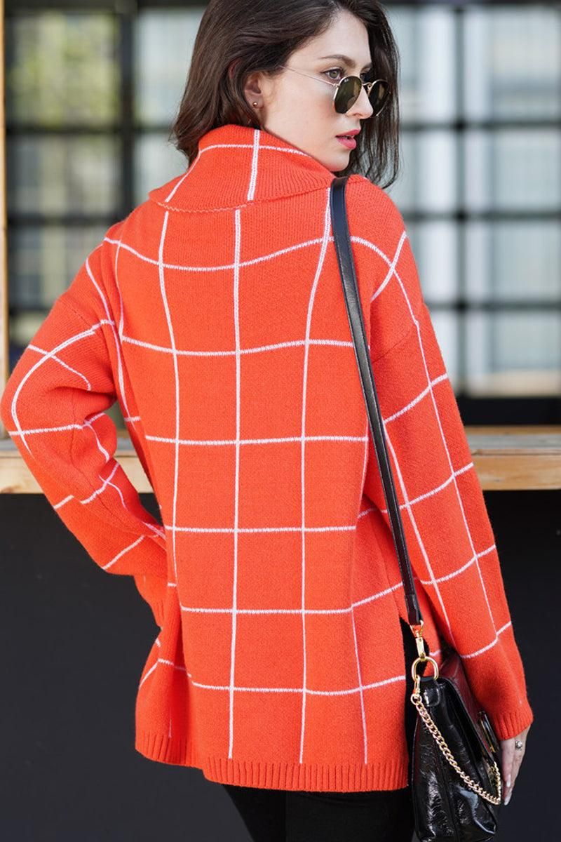 PLAID LINED TURTLE NECK WARM SWEATER - Doublju