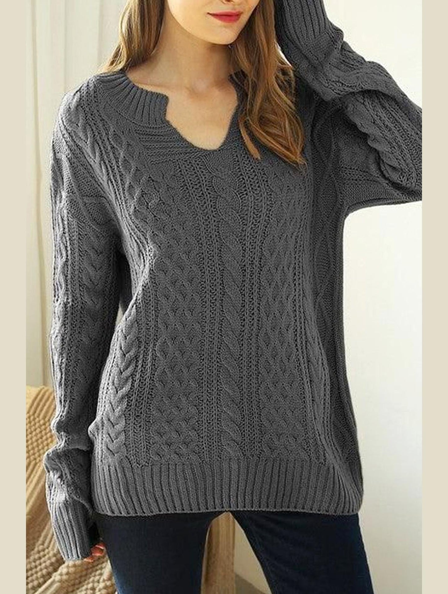 LOOSE FIT CABLE KNIT CASUAL SWEATER