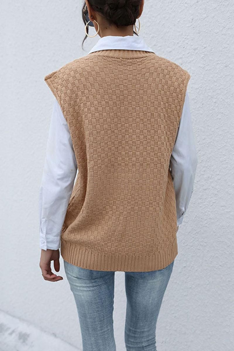 PATTERNED KNIT SLEEVELESS COZY SOLID CARDIGAN - Doublju