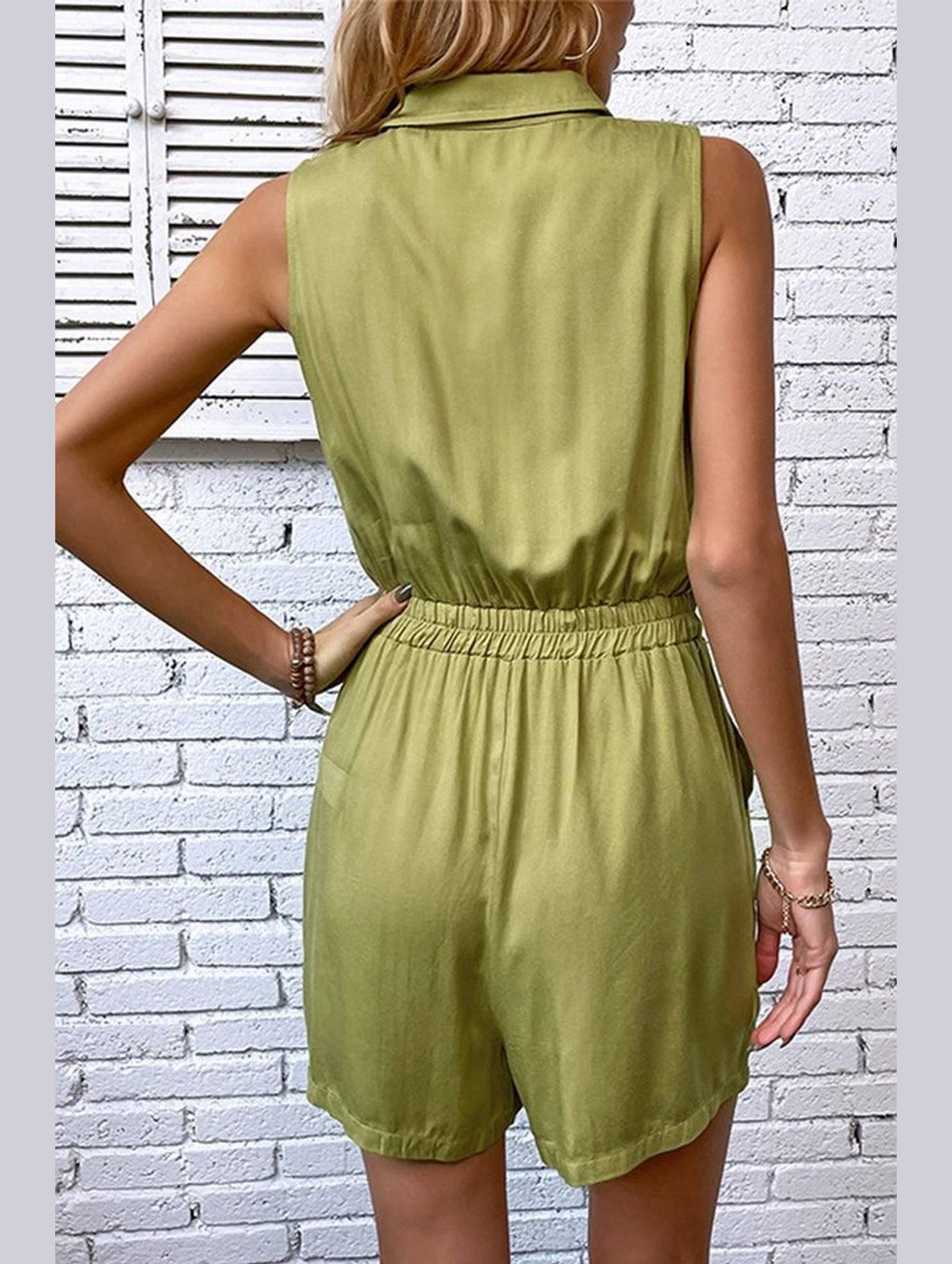 COLLARED SLEEVELESS JUMPSUIT - Doublju