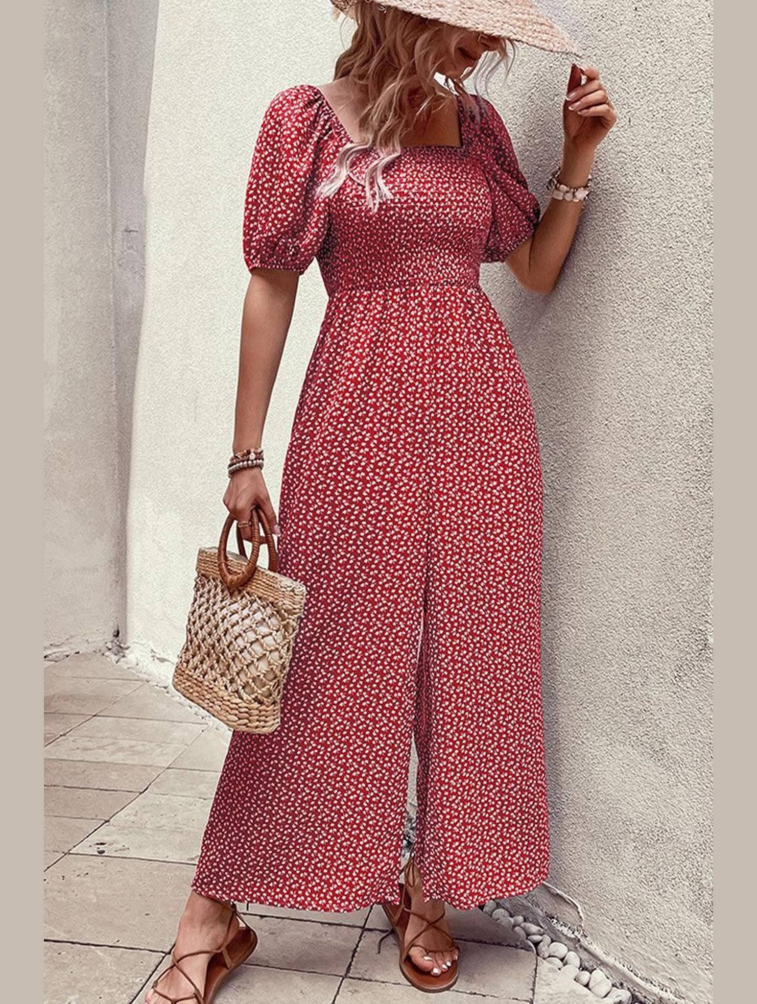 SQUARED NECK FLORAL LOOSE FIT JUMPSUIT - Doublju