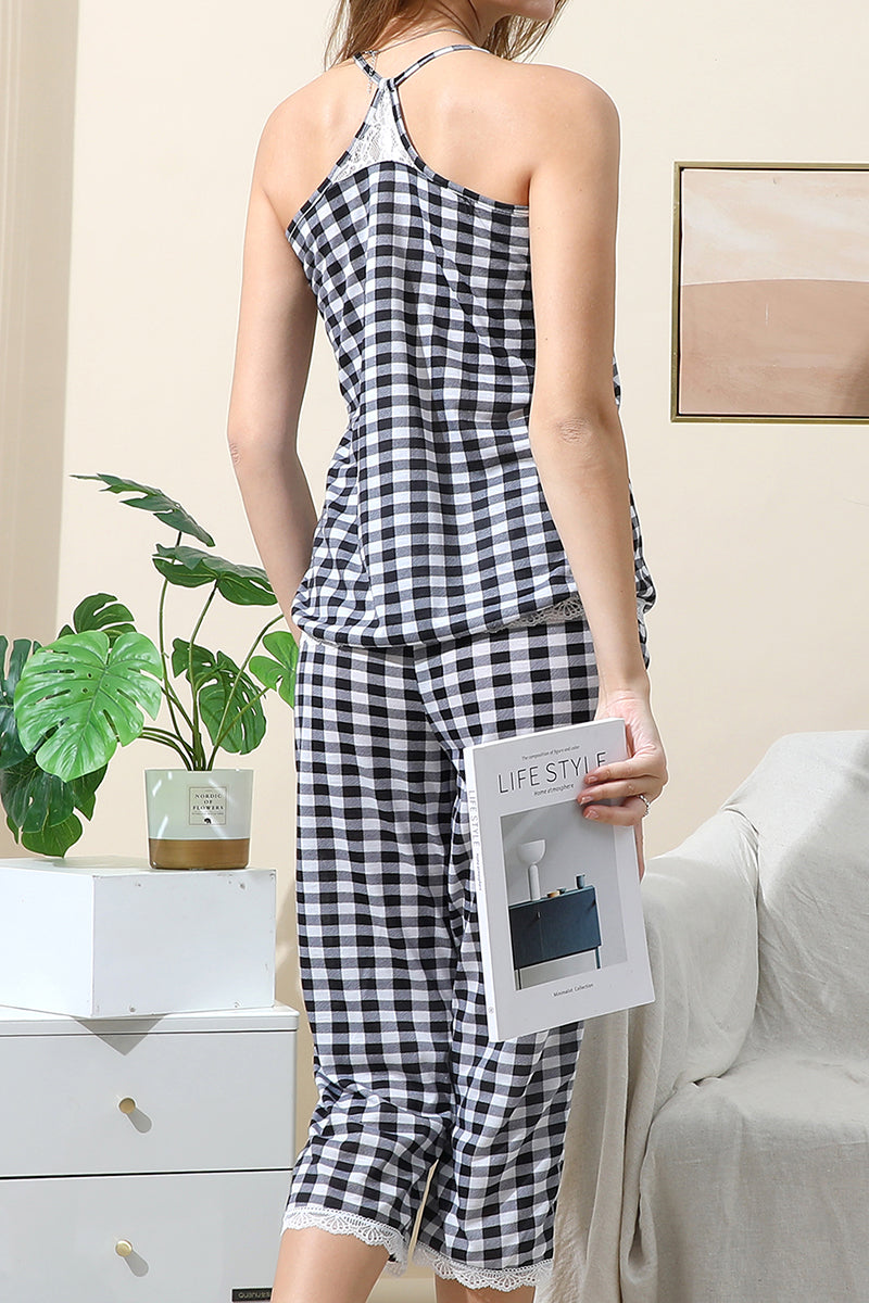 WOMEN'S SLEEVELESS RACERBACK LACE CAPRI PAJAMA 2 PCS SET