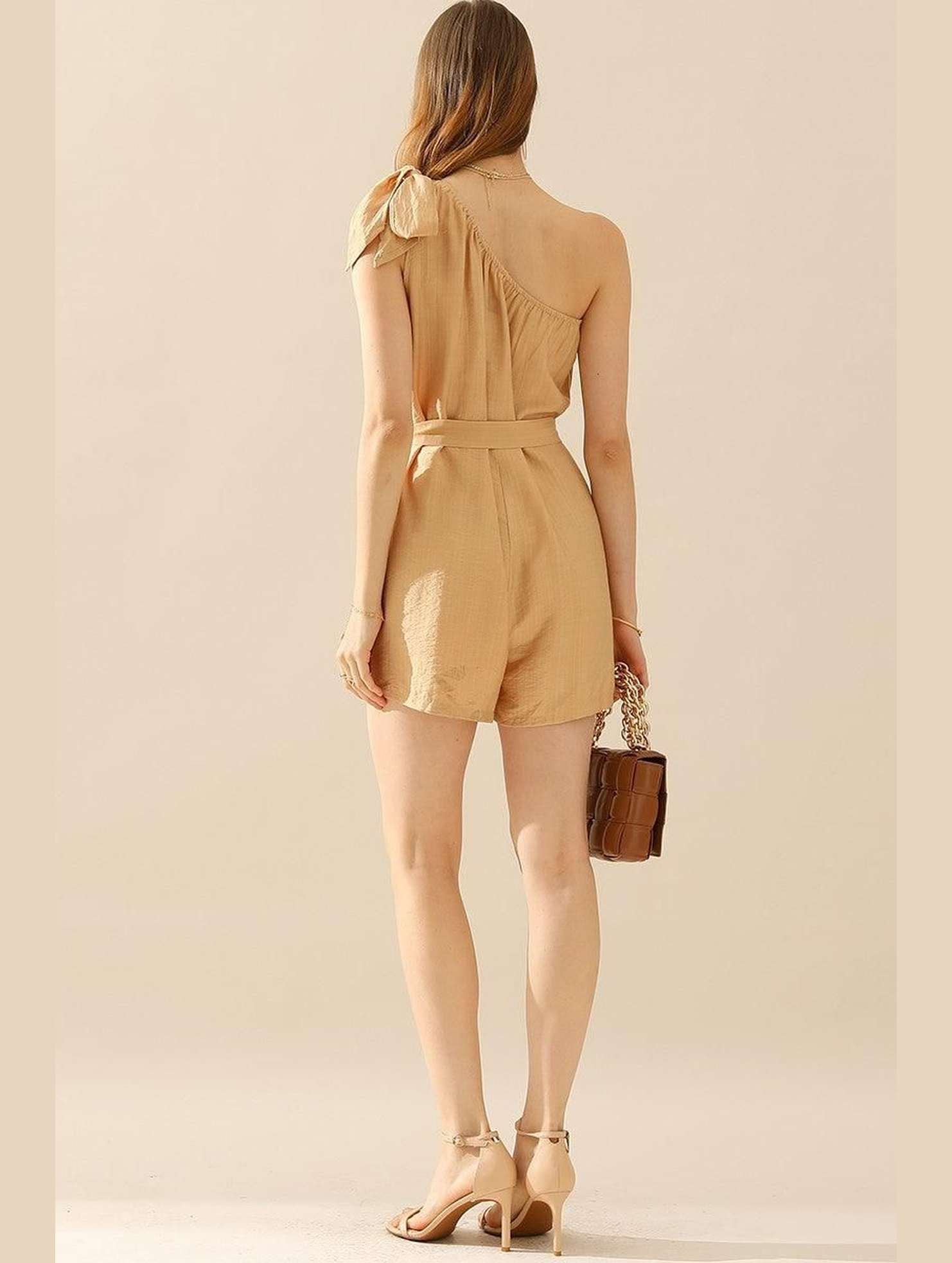 ONE RIBBON SHOULDER STRAP TIED WAIST ROMPER - Doublju