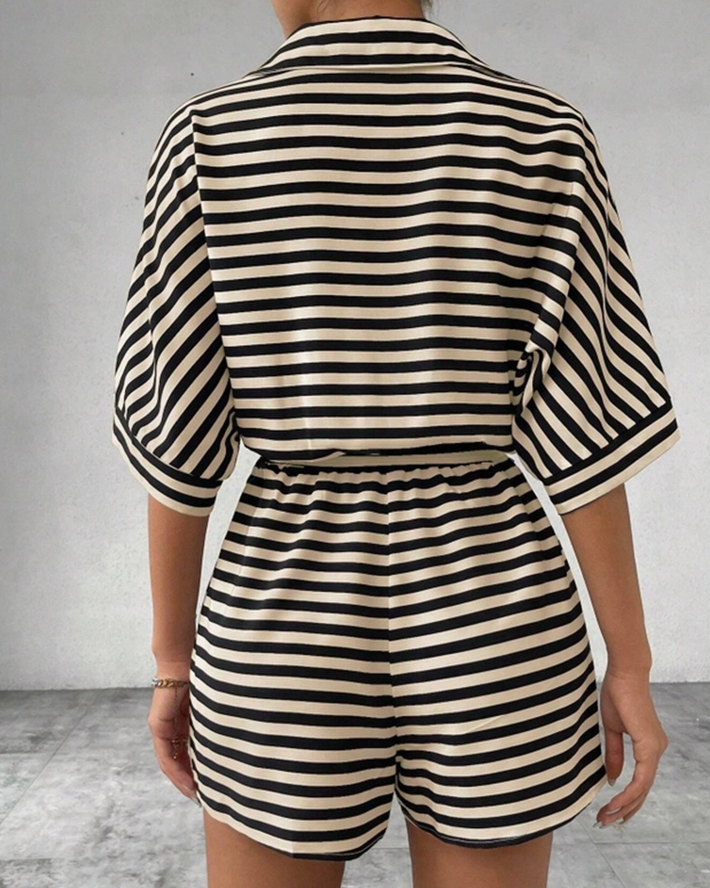 Ruffle V-Neck Sleeveless Belted Jumpsuit ??Elegant Solid Color Women's Jumpsuit