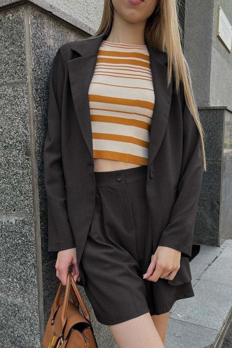 WOMEN OVERSIZED BOYFRIEND BLAZER AND SHORTS SET
