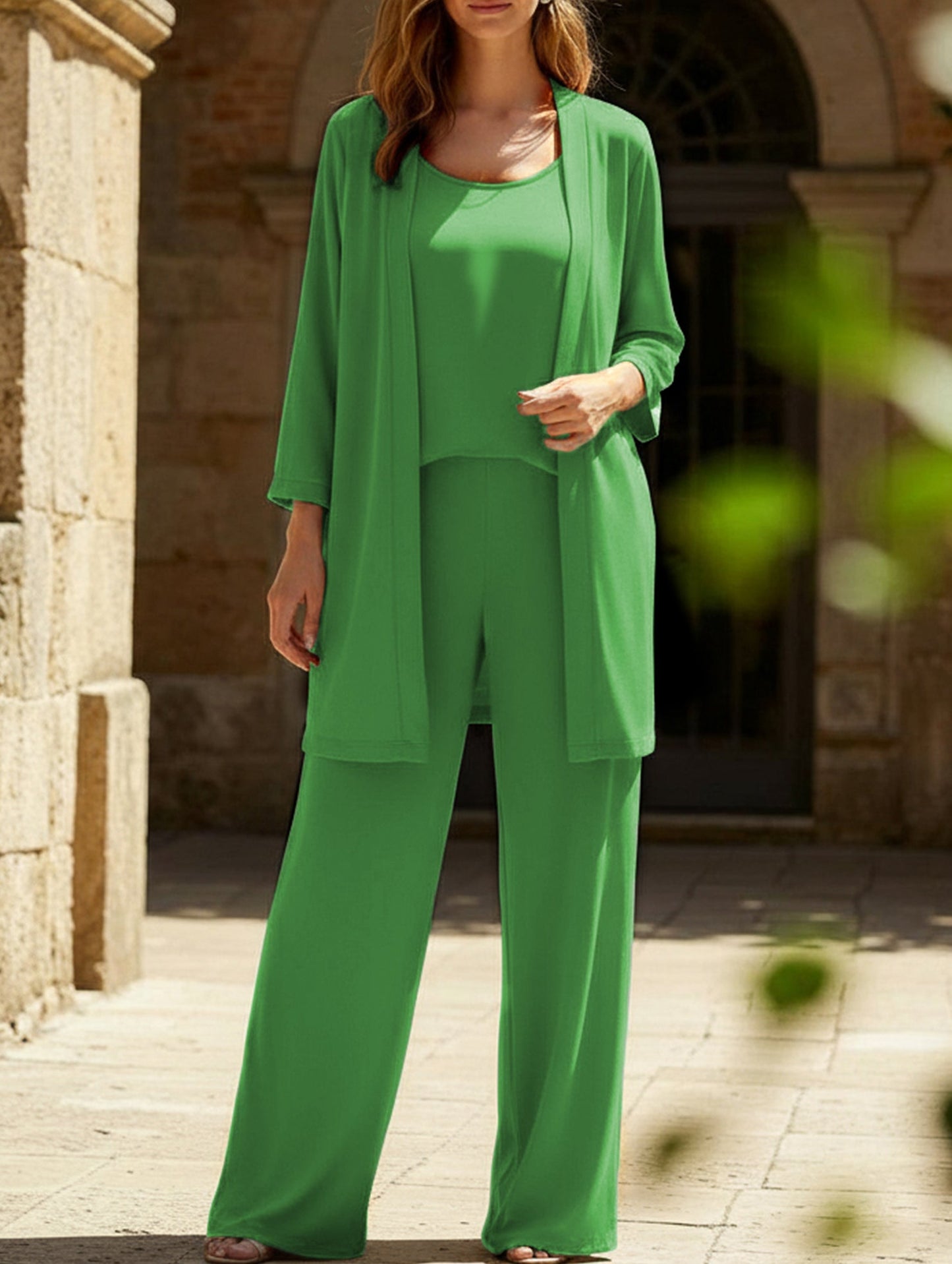 Round neck sleeveless vest wide-leg pants suit