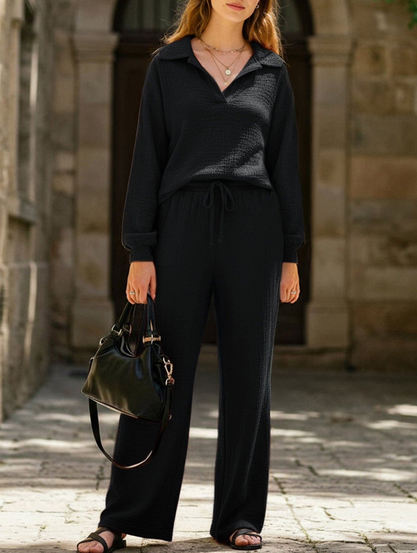 Long-sleeved top drawstring trousers set