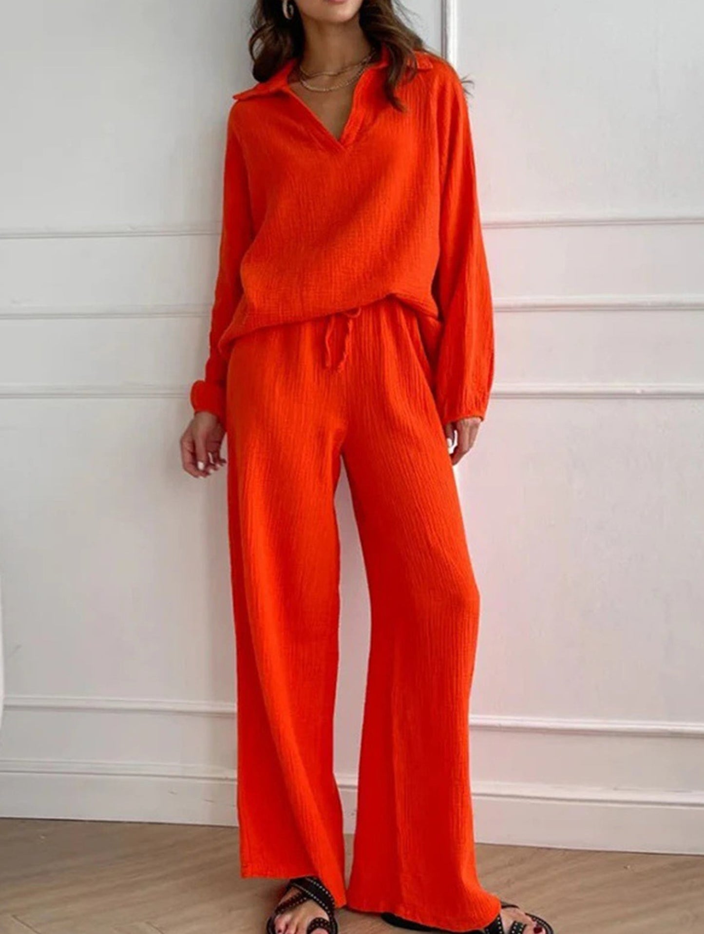 Long-sleeved top drawstring trousers set