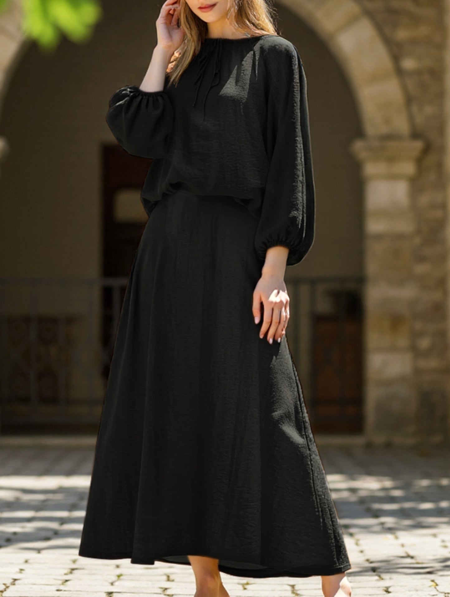 Loose top and wide skirt two-piece suit