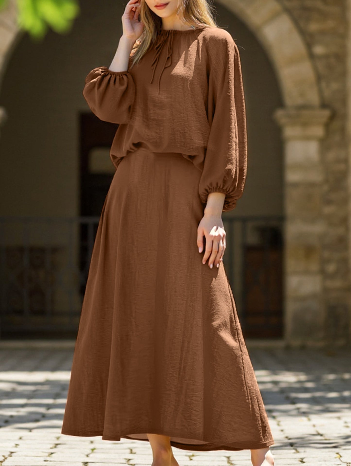 Loose top and wide skirt two-piece suit