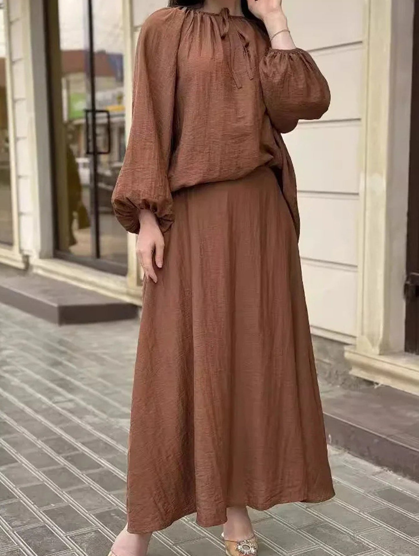 Loose top and wide skirt two-piece suit