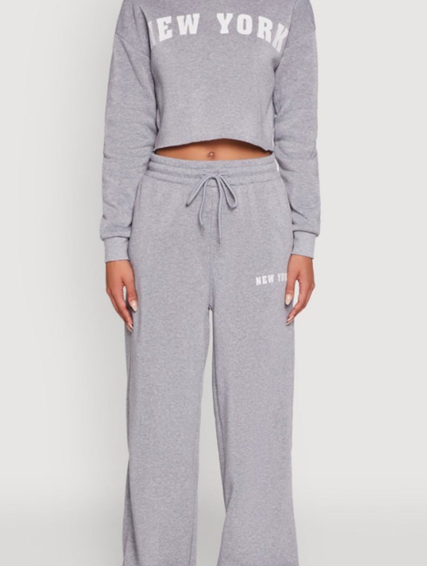 Loose sweatshirt and casual pants set