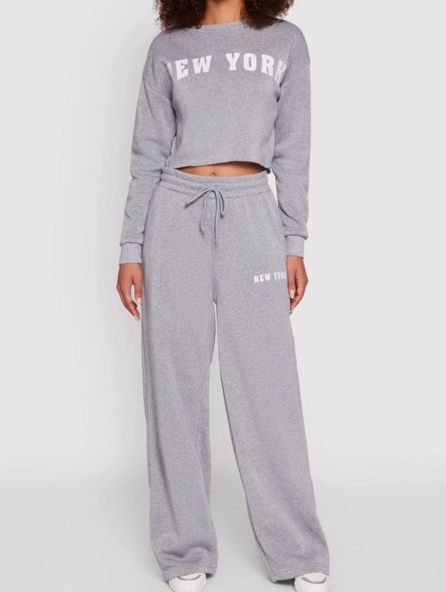 Loose sweatshirt and casual pants set