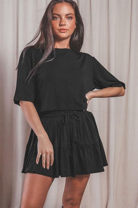 MID SLEEVE LOOSE SLEEVE SHORT SKIRT SUIT - Doublju
