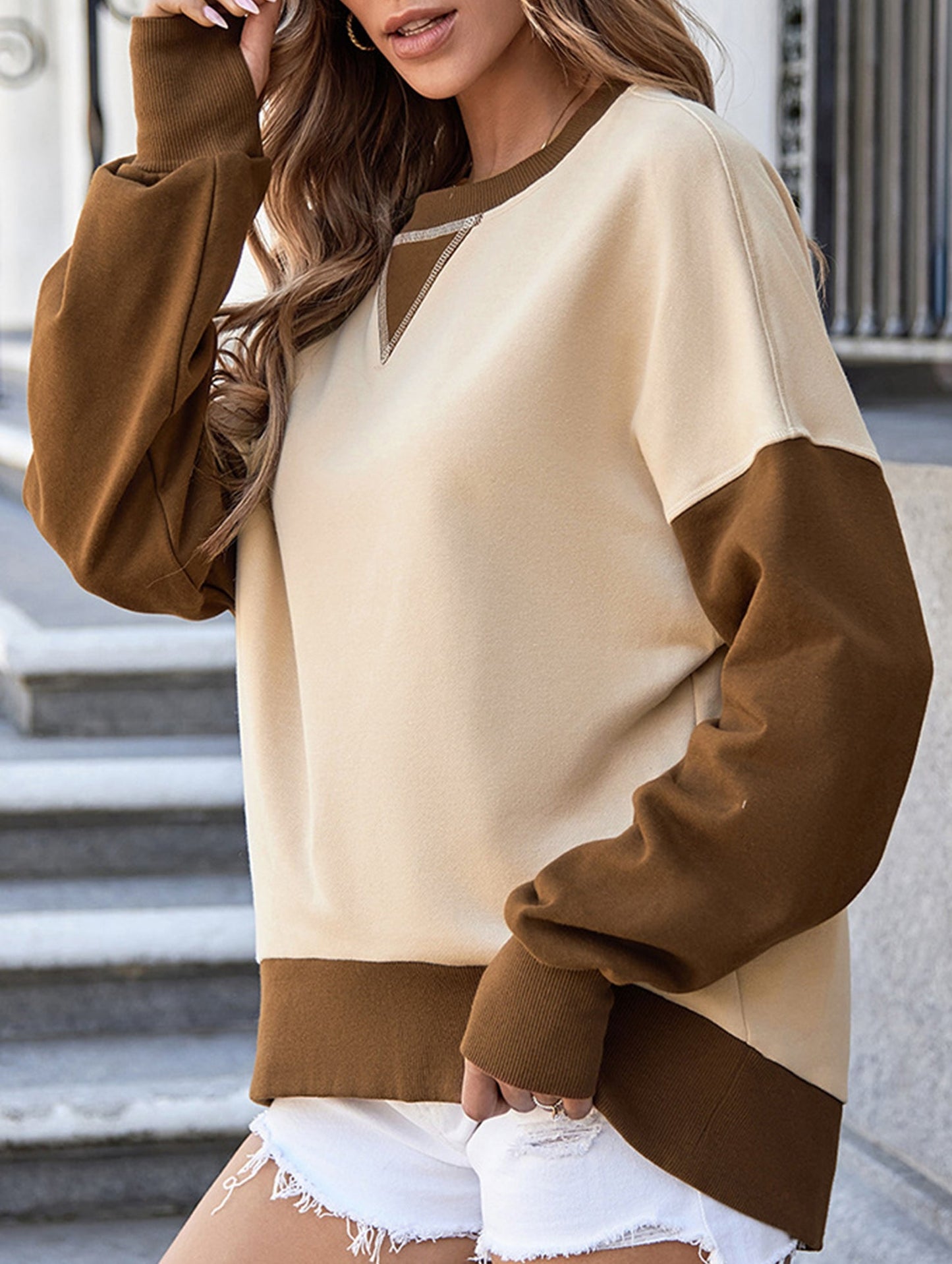 Personalized color-blocked round-neck hoodie