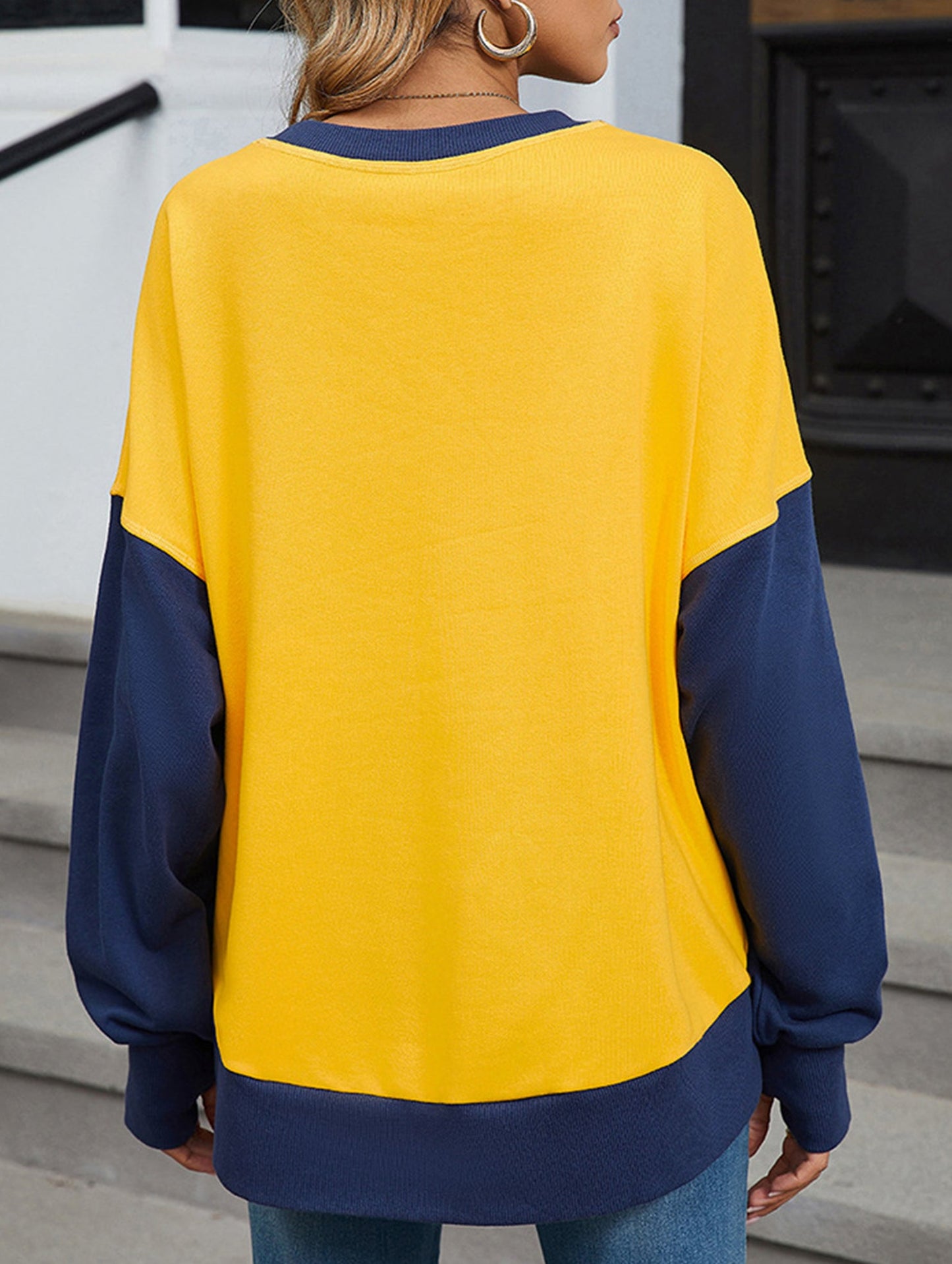 Personalized color-blocked round-neck hoodie