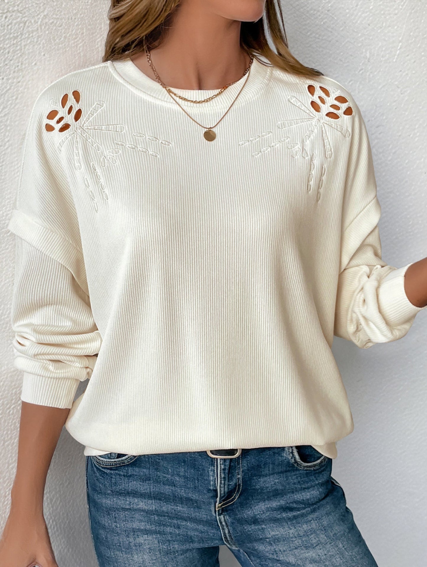 Long-sleeved texture embroidered patchwork top