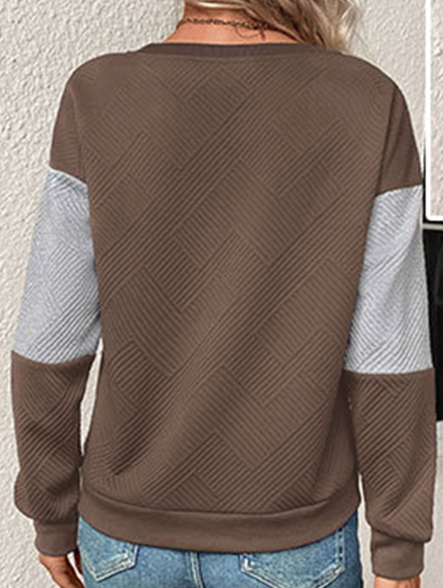 Women's round neck textured hoodie