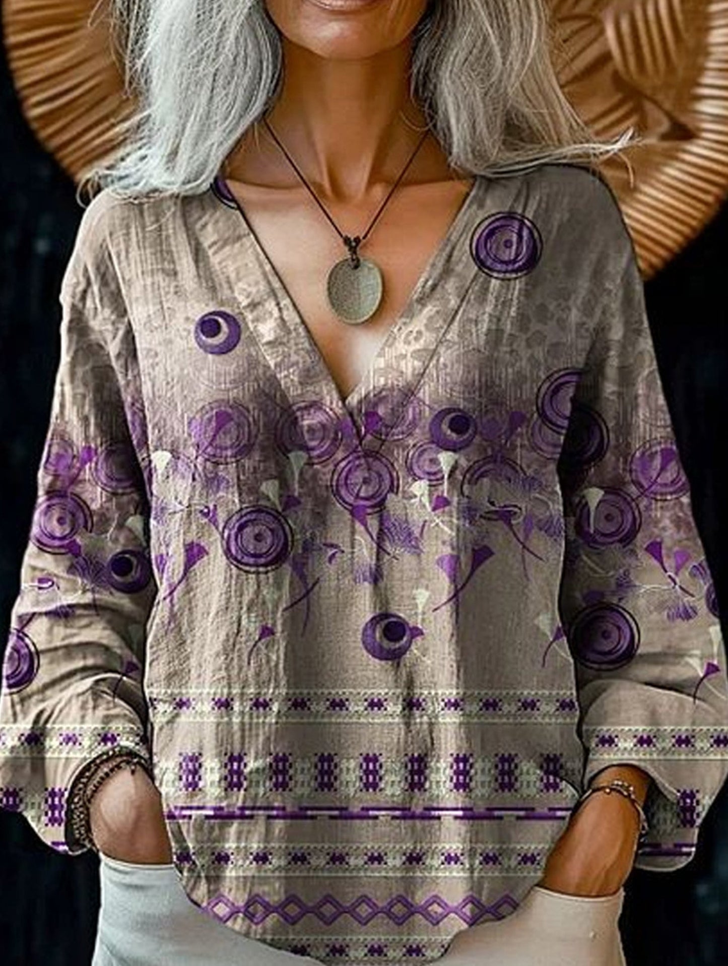 Printed casual V-neck long-sleeved pullover shirt