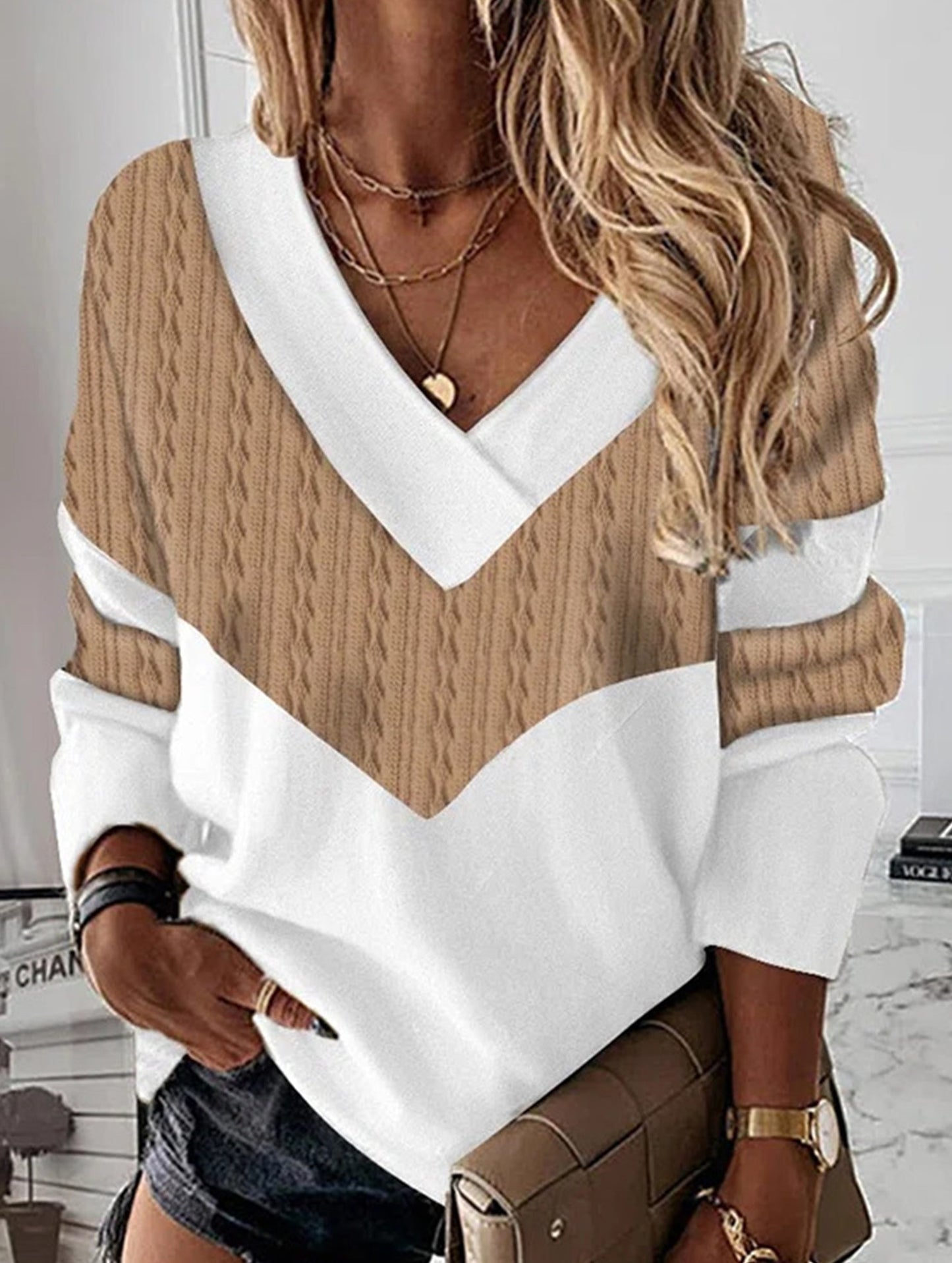 Pullover contrast print V-neck long-sleeved shirt